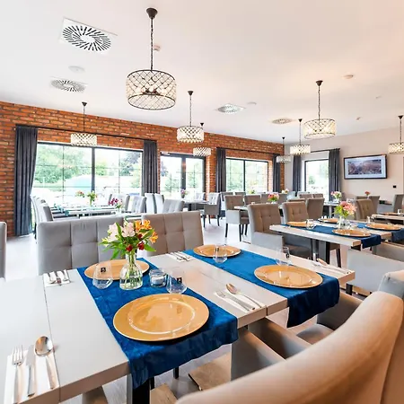 Ignasiak 3* Września